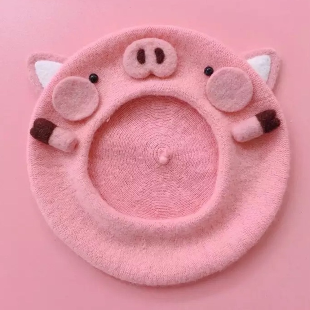 COMING SOON! Women’s whimsical pink PIG Wool beret hat accessory NEW